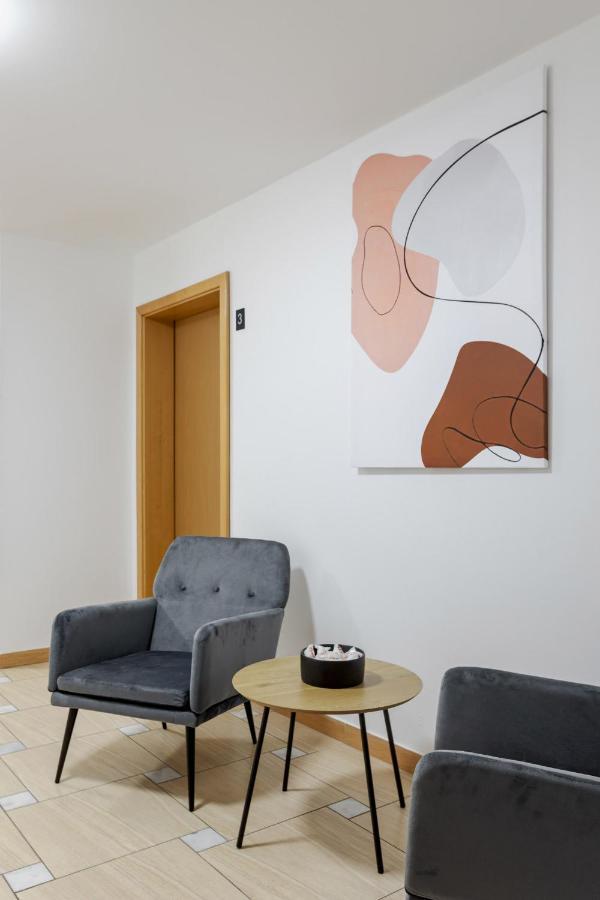 Dd Boutique Apartments クルージュ＝ナポカ エクステリア 写真